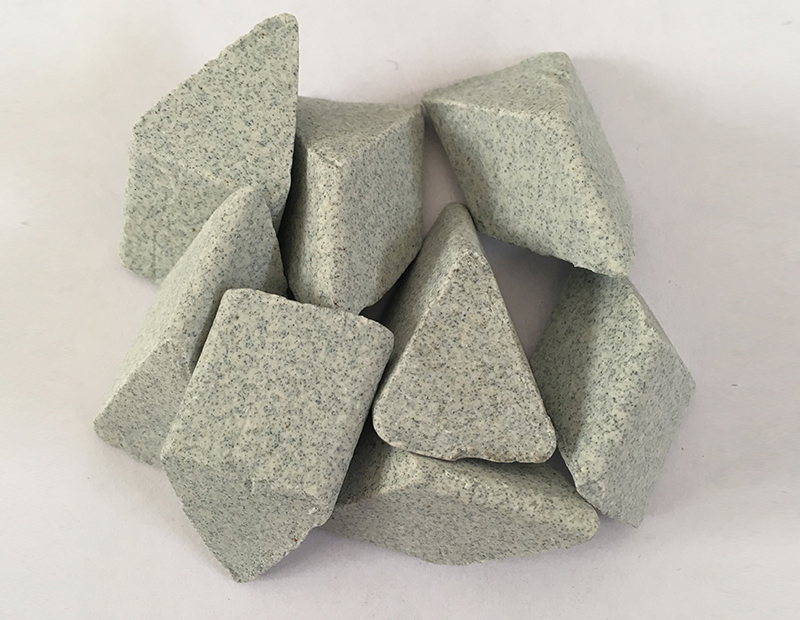 棕剛玉三角形研磨石10×10